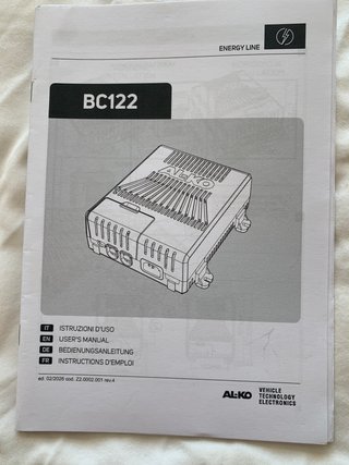 Cargador BC122 22A (apto para baterías Litio)