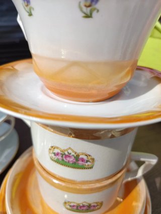 Set de 6 Tazas Antiguas con Platos