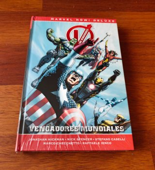 Precintado. Vengadores mundiales 6. Hickman.