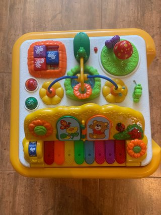 Mesa de juegos Chicco para bebés