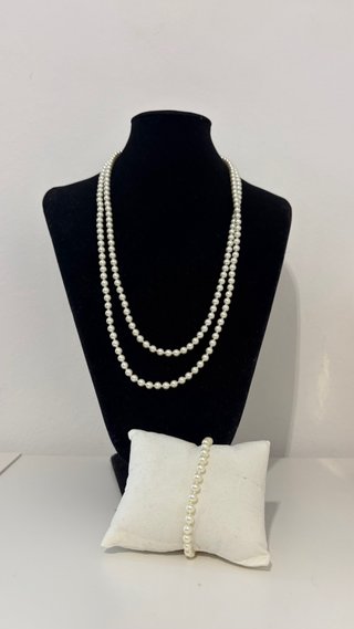 Conjunto de Collar y Pulsera de Perlas
