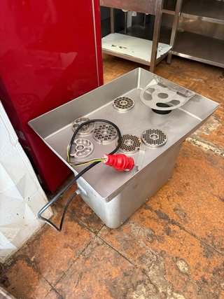 Picadora de Carne Manca PC-114