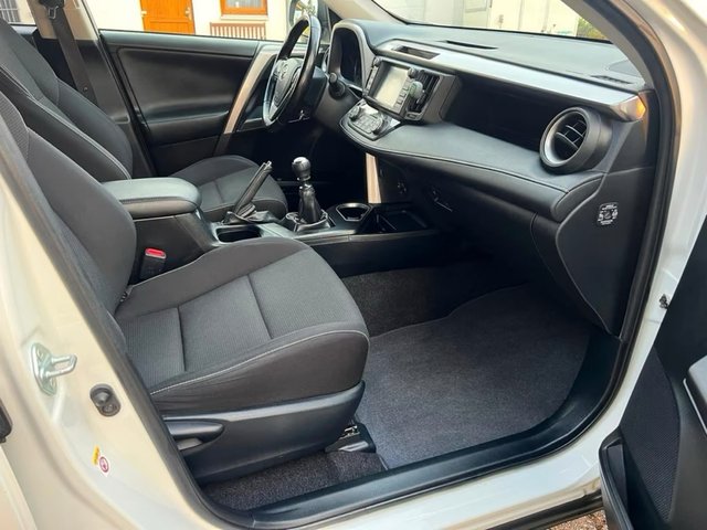 Toyota RAV4 - EXECUTIVE - 4x2 -