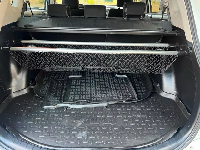 Toyota RAV4 - EXECUTIVE - 4x2 -