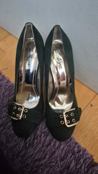 Zapatos de tacón verde talla 38