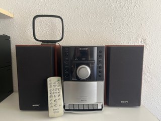 Minicadena Sony CMT-EH10 CD, Cassette, Radio