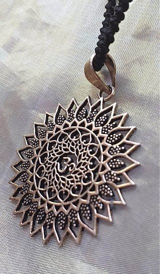 Colgante Mandala Om Plata