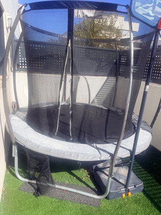 Cama elástica exterior