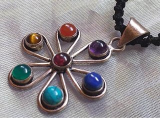 Colgante Flor 7 Chakras