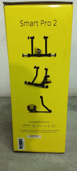 Rodillo BKOOL Smart Pro 2 y cubierta para rodillo