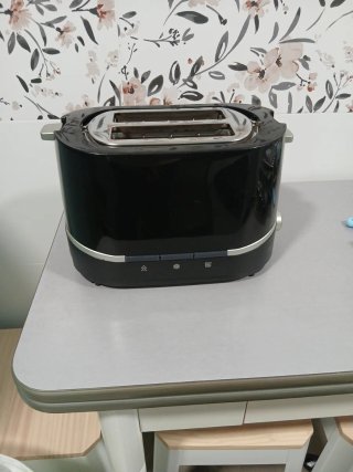 Tostador Amazon Basics Negro