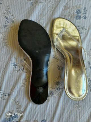 Sandalias Zara Doradas