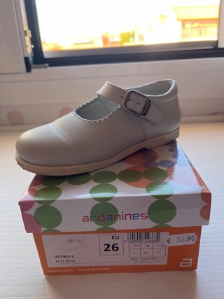 Merceditas Andanines Beige Talla 26