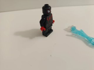 Figura LEGO Marvel Miles Morales