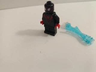 Figura LEGO Marvel Miles Morales