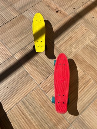 2 Monopatines Penny Board (Amarillo y Rojo)