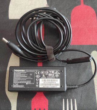 Cargador para Portátil Toshiba