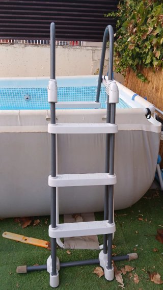 Piscina Intex 4x2x1,depuradora y limpiafondos incl