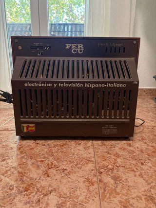 Televisión antigua vintage marca FERCU
