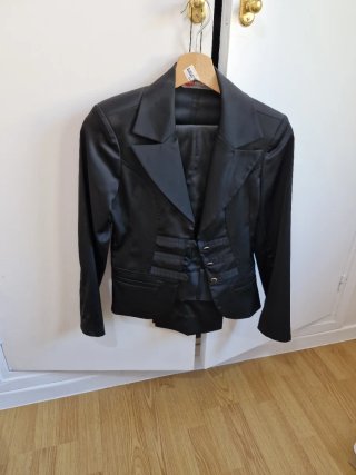 Traje Negro Elegante Talla S