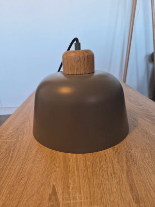 Lámpara de techo nórdica gris y madera