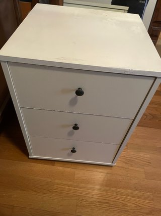 Cajonera de madera beige