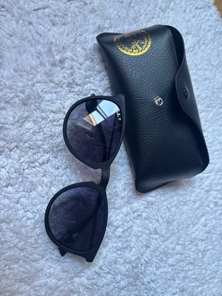 Gafas de sol estilo Ray-Ban negras