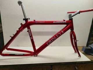 Cuadro y horquilla Grisley  mega 10 Aluminium