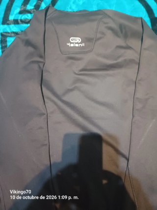 Polo térmico Kalenji negro