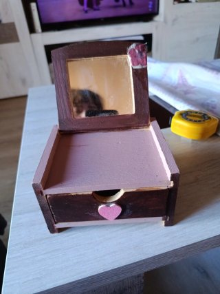Joyero madera hecho a mano con espejo