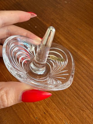 Joyero de cristal tallado con detalle en plata