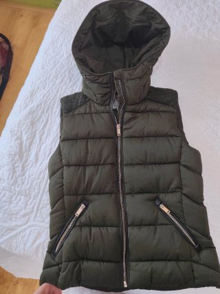Chaleco Acolchado Zara Verde Talla S.