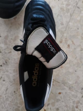 Botas Fútbol Adidas Kaiser 5 Talla 40 nuevas