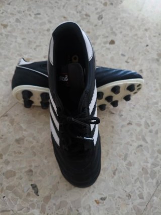 Botas Fútbol Adidas Kaiser 5 Talla 40 nuevas