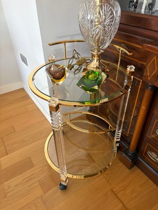 Mesa Camarera Vintage Dorada y Cristal