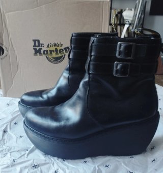 Botines Dr. Martens Caitlin Mujer Negro