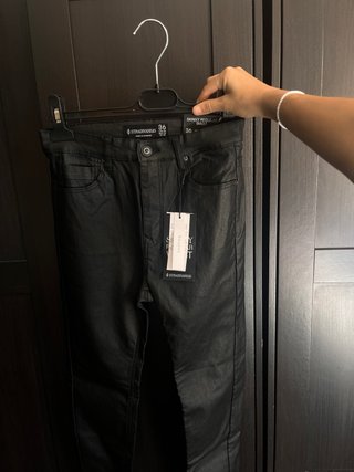 Pantalones Stradivarius Skinny Coating Negro Talla