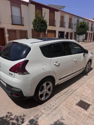 Peugeot 3008 2014