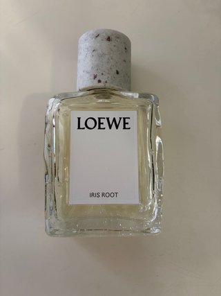 Perfume Loewe Iris Root
