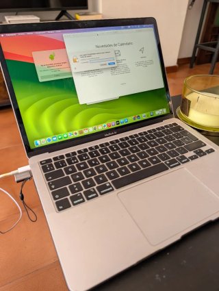 MacBook Air 2020 512GB Plata