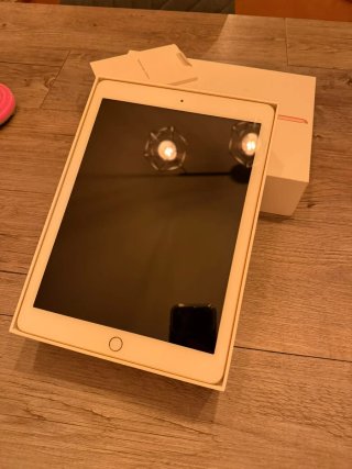 iPad 6ta Generación GOLD.