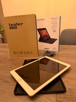 iPad 6ta Generación GOLD.