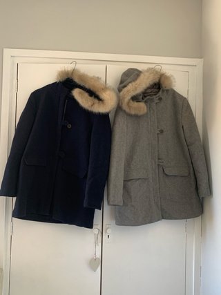 2 Abrigos de invierno con capucha para niña