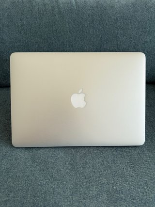 MacBook Air 2017 i5 8GB 256GB SSD