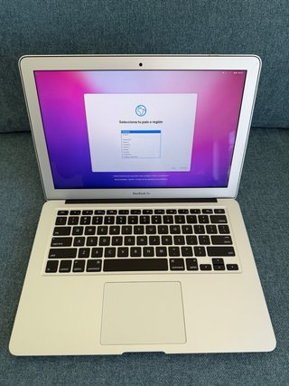 MacBook Air 2017 i5 8GB 256GB SSD