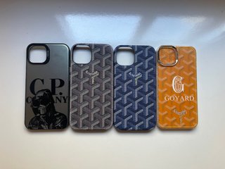 Set de 4 Fundas para iPhone 13