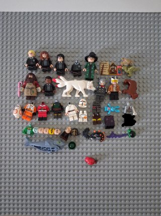 Grande lotto LEGO + Figure Rare Prezzo Negoziabile