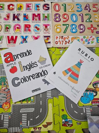 Set de Puzzles Didácticos y Libros Infantiles