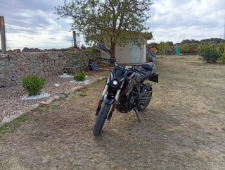 Moto Voge 125R Negra