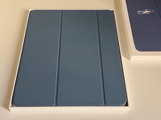 Funda Apple Smart Folio para iPad Pro 13” M4 M5